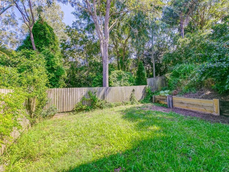 63 Roseglen Street, Greenslopes QLD 4120