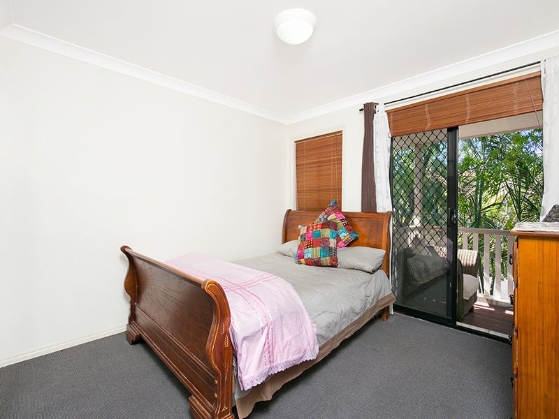 1/12 Newton Street, Coorparoo QLD 4151