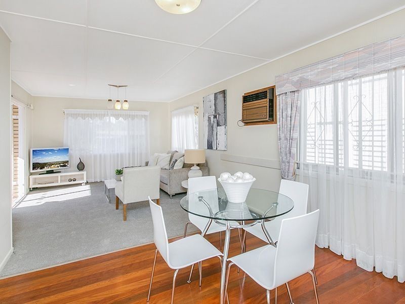 432 Nursery Road, Holland Park QLD 4121