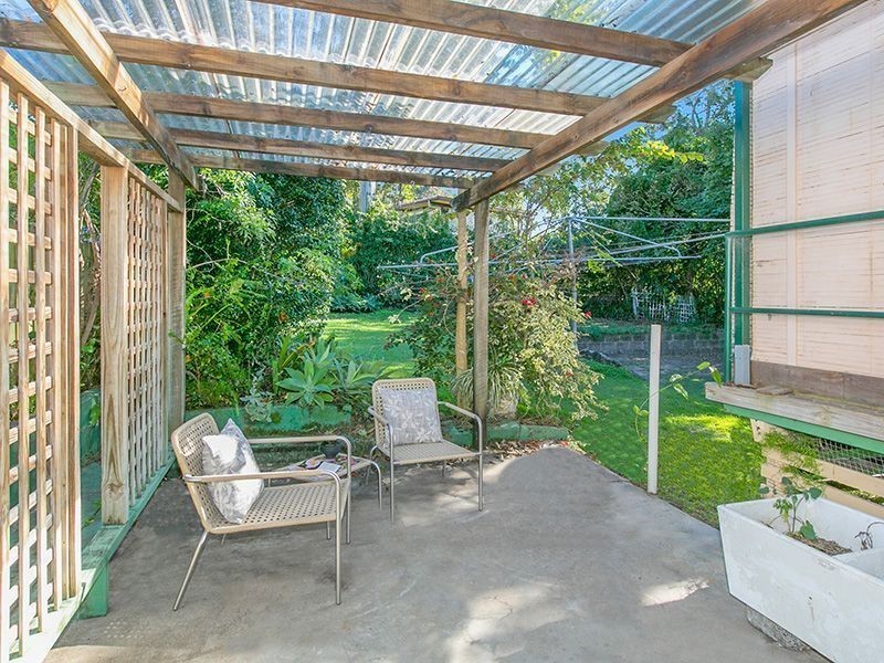 432 Nursery Road, Holland Park QLD 4121
