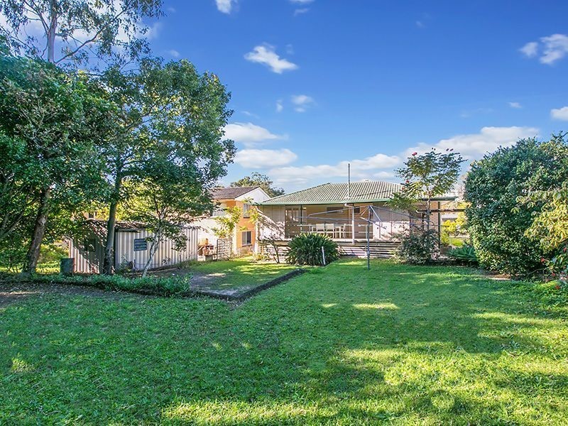 432 Nursery Road, Holland Park QLD 4121