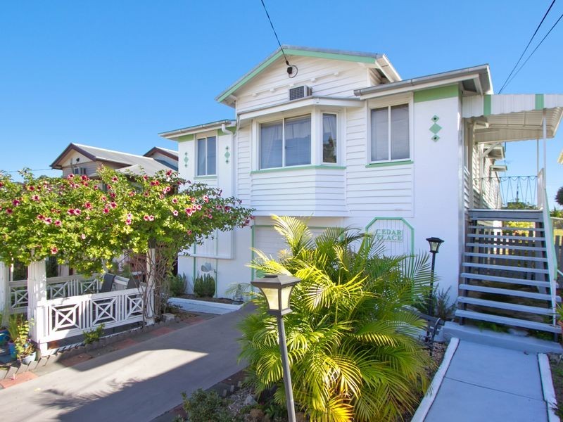 55 Cedar Street, Greenslopes QLD 4120