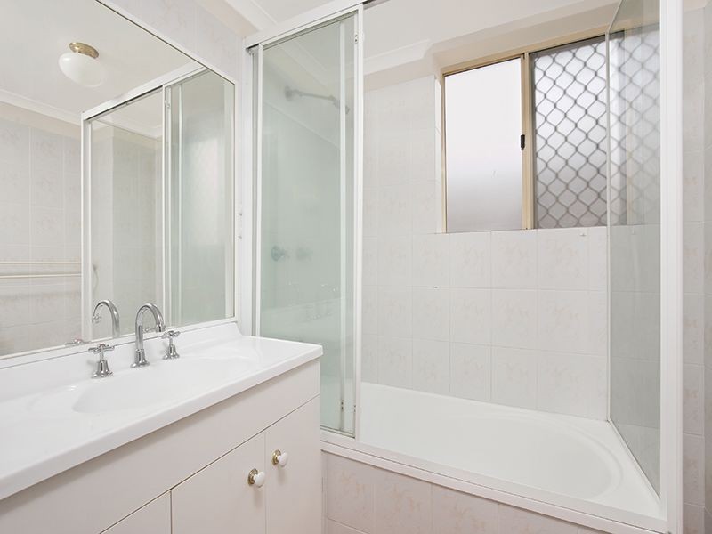 3/45 Eighth Avenue, Coorparoo QLD 4151