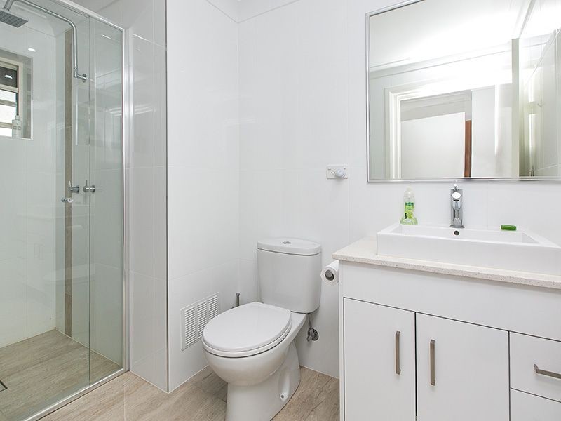 1/70 Hawthorne Street, Woolloongabba QLD 4102