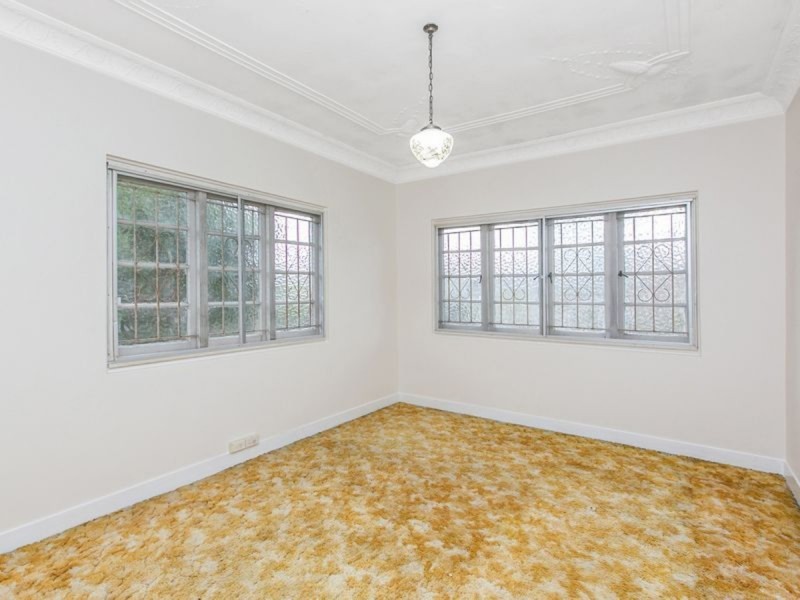 102 Newman Avenue, Camp Hill QLD 4152