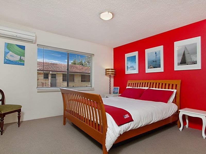 2/32 Macaulay Street, Coorparoo QLD 4151