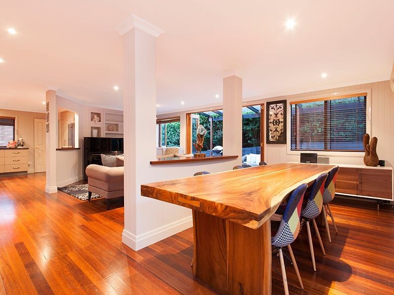 25 Salisbury Street, Coorparoo QLD 4151