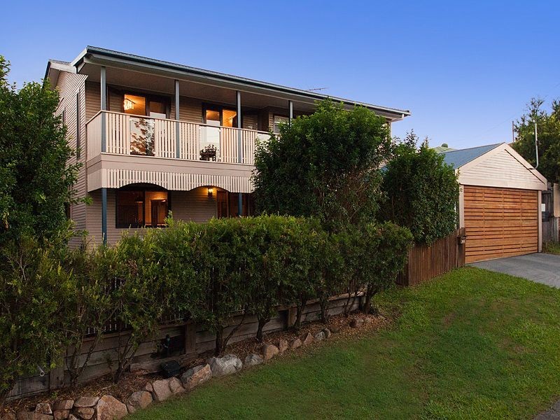 25 Salisbury Street, Coorparoo QLD 4151