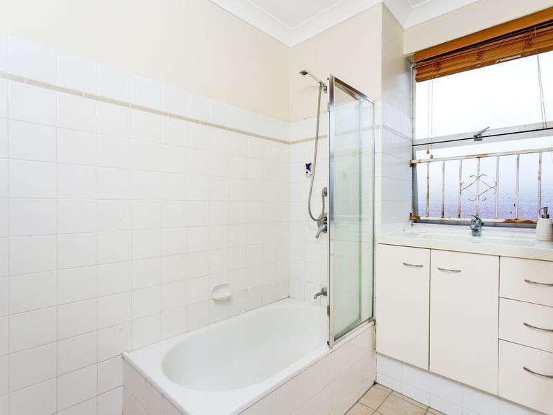 4/23 Mansfield Street, Coorparoo QLD 4151