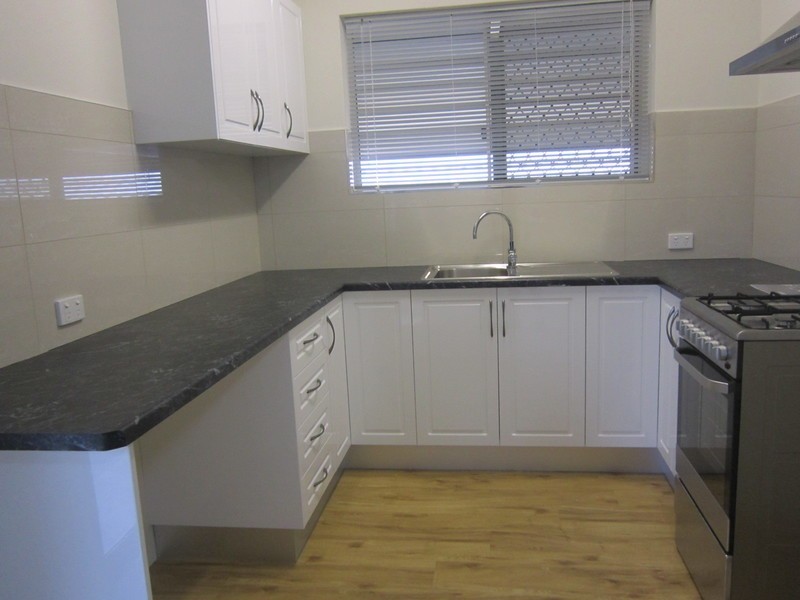 1/4 Nicklin Street, Coorparoo QLD 4151