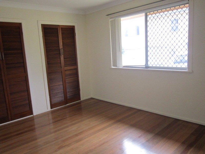 4/29 Wellington Street, Coorparoo QLD 4151