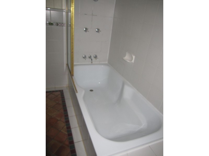 35 Ferguson Street, Camp Hill QLD 4152