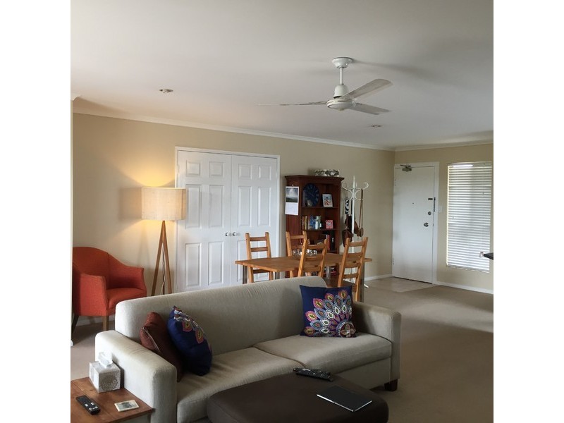 12/262 Cavendish Road, Coorparoo QLD 4151