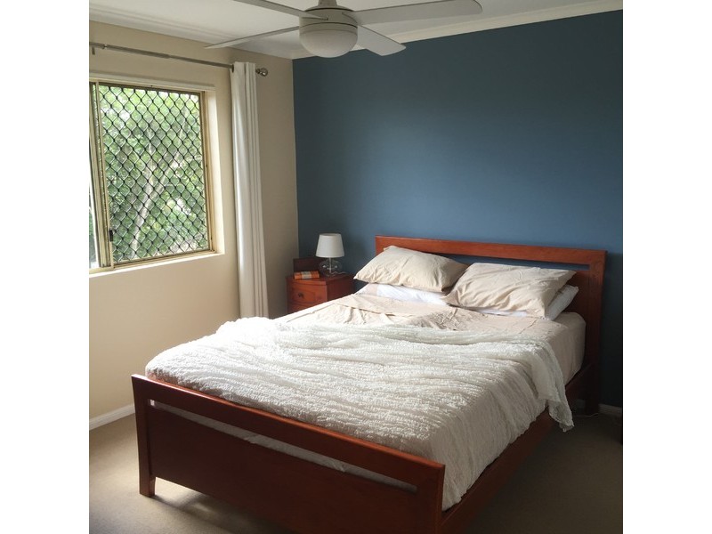 12/262 Cavendish Road, Coorparoo QLD 4151
