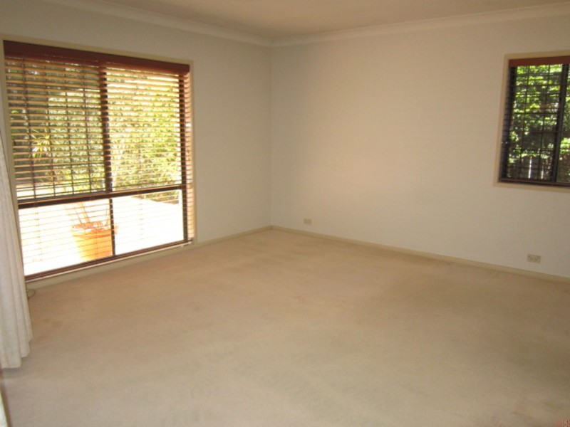 65 Tallow Wood Place, Mount Gravatt East QLD 4122