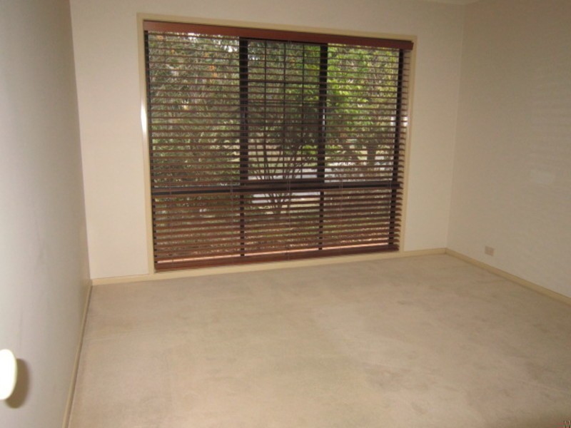 65 Tallow Wood Place, Mount Gravatt East QLD 4122