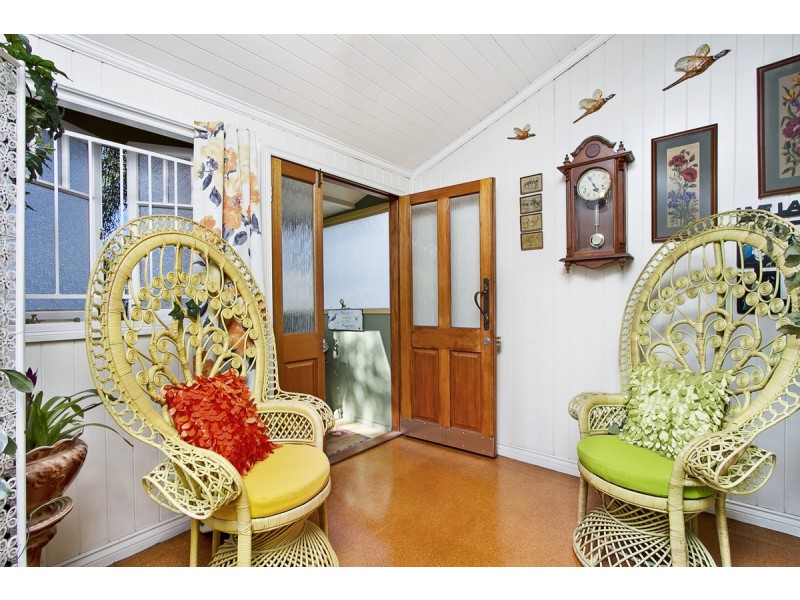 91 Cavendish Road, Coorparoo QLD 4151