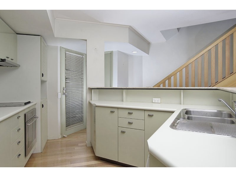 3/9 Rosecliffe Street, Highgate Hill QLD 4101