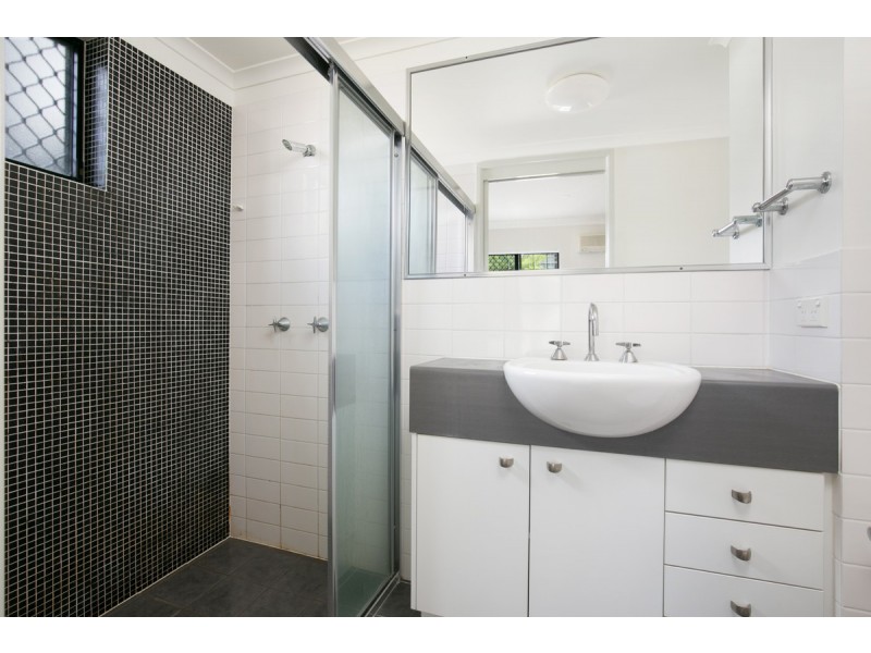 46/11 Kitchener Street, Coorparoo QLD 4151