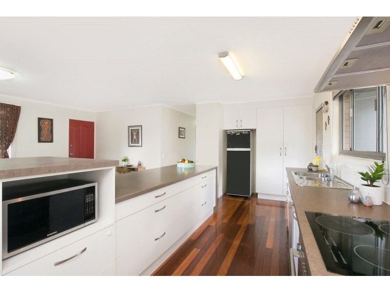 5 Rugby Street, Coorparoo QLD 4151