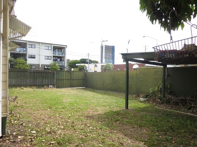 522 Vulture Street East, East Brisbane QLD 4169