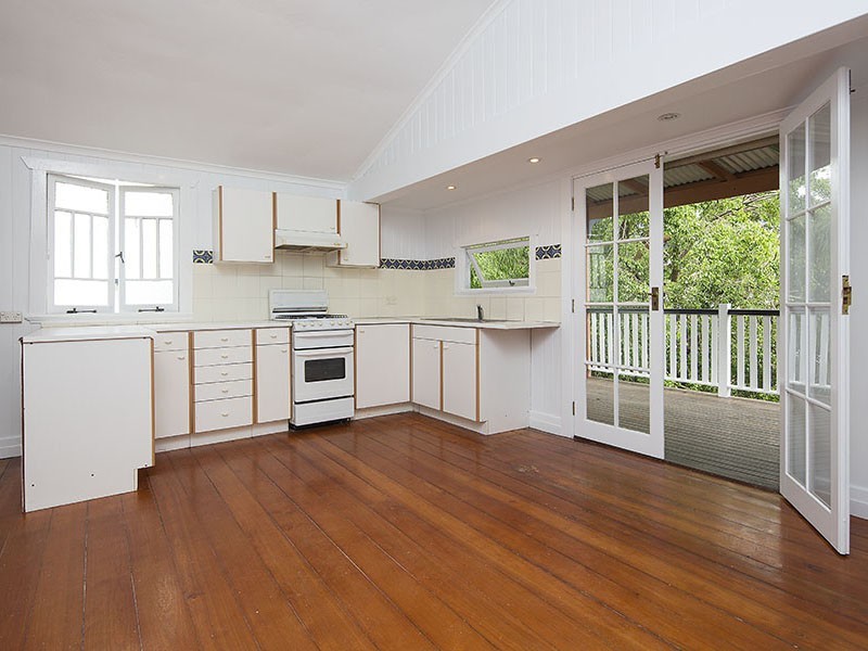 68 Frederick Street, Annerley QLD 4103