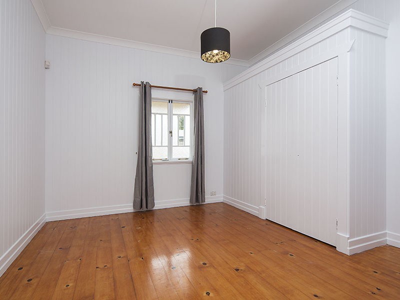 68 Frederick Street, Annerley QLD 4103