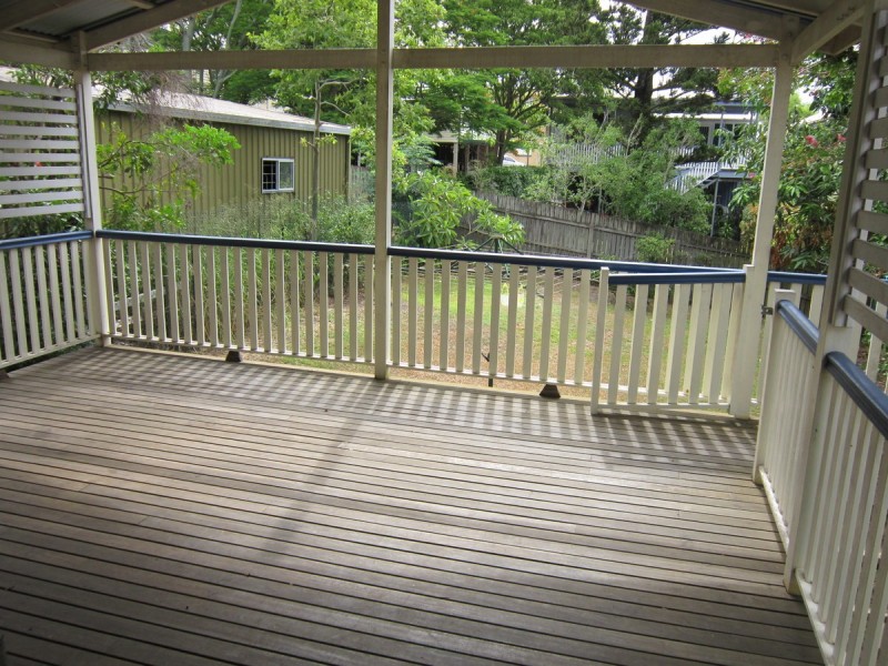 7 Galway Street, Greenslopes QLD 4120