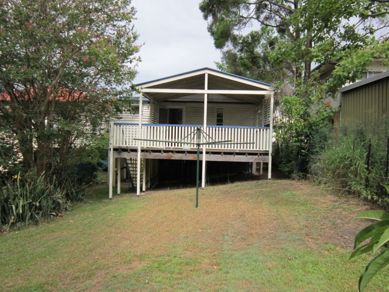 7 Galway Street, Greenslopes QLD 4120