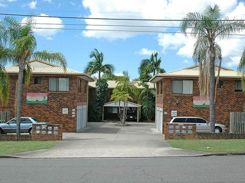 8/18 Rolle Street, Holland Park QLD 4121