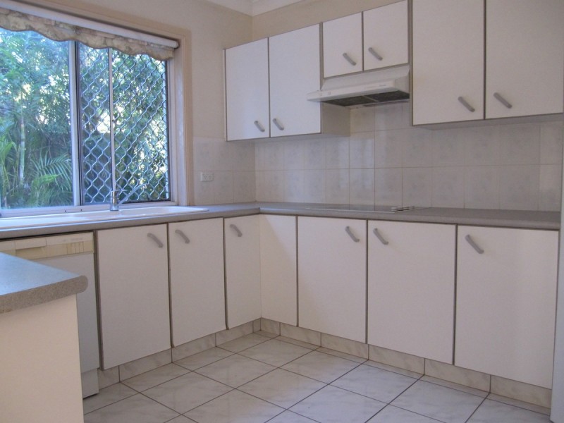 2/19 Mons Road, Carina Heights QLD 4152