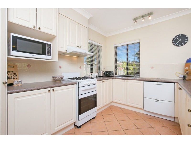 7 Ensign Street, Carindale QLD 4152