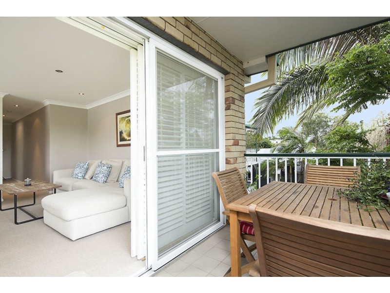 8/34-36 Pembroke Road, Coorparoo QLD 4151