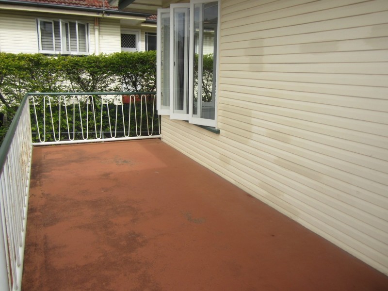 43 Greens Road, Coorparoo QLD 4151