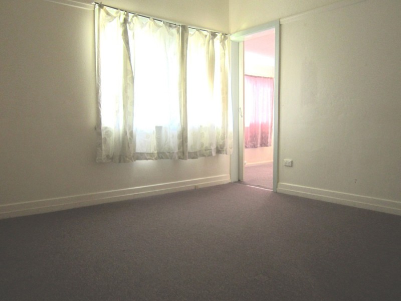 54 Headfort Street, Greenslopes QLD 4120