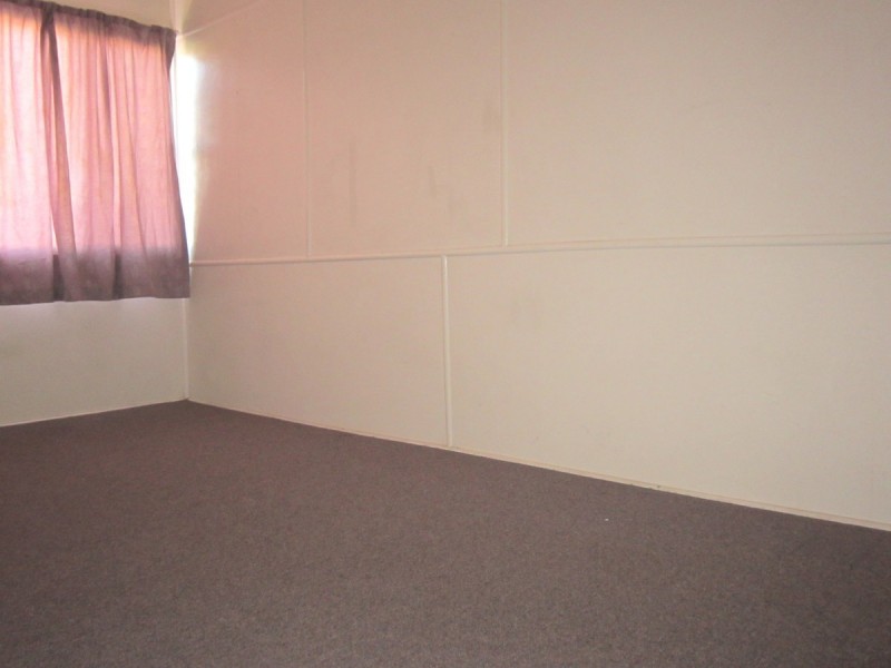 54 Headfort Street, Greenslopes QLD 4120