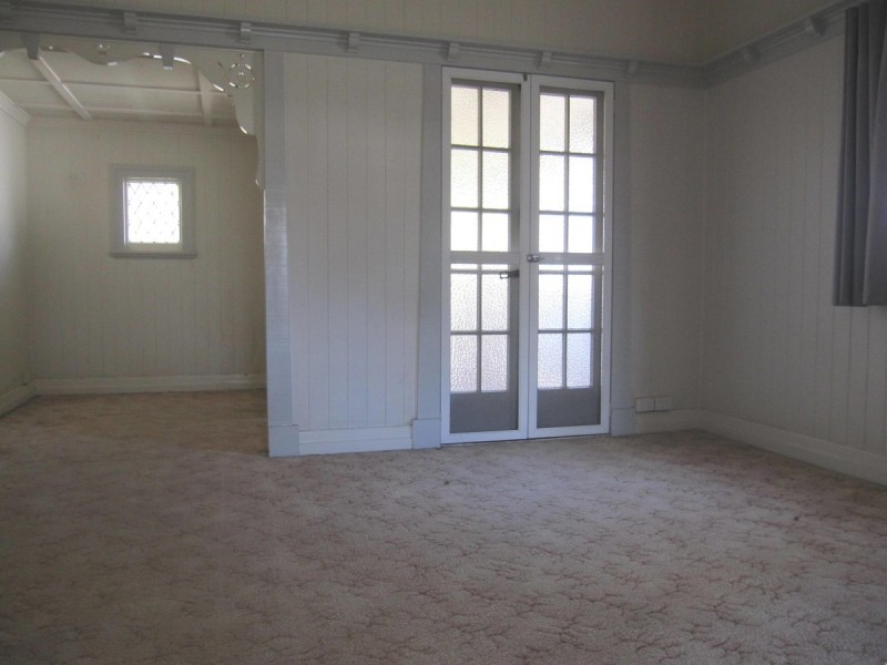 42 Weston Street, Coorparoo QLD 4151