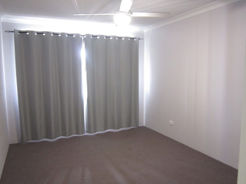 3/4 Nicklin Street, Coorparoo QLD 4151