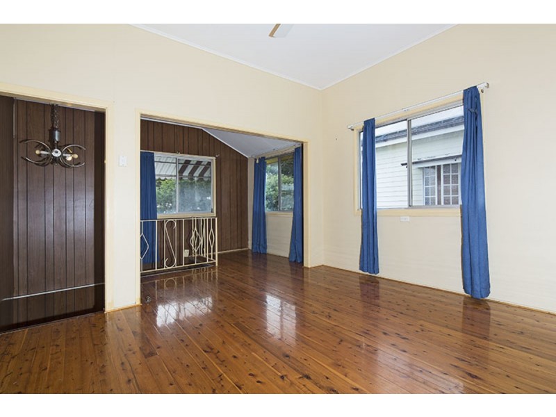 23 Broadway Street, Woolloongabba QLD 4102