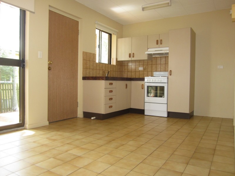 3/18 Rolle Street, Holland Park QLD 4121