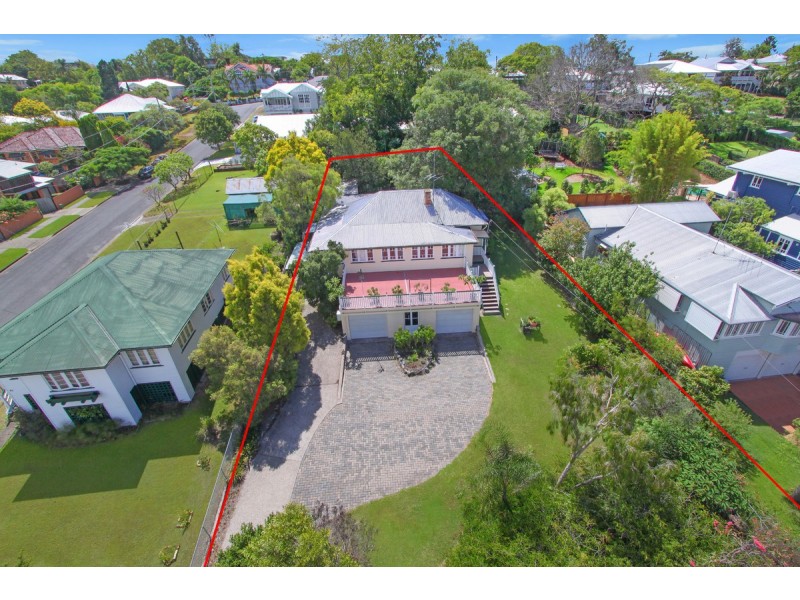 100 Plimsoll Street, Greenslopes QLD 4120