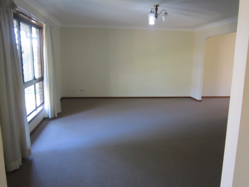 35 Briarwood Street, Carindale QLD 4152