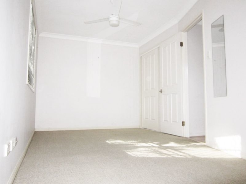 55 Roseglen Street, Greenslopes QLD 4120