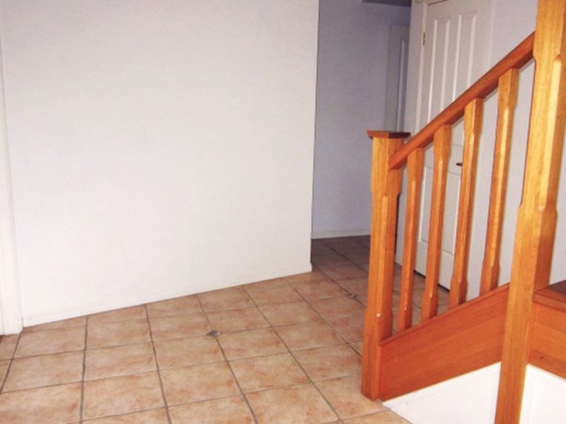 55 Roseglen Street, Greenslopes QLD 4120