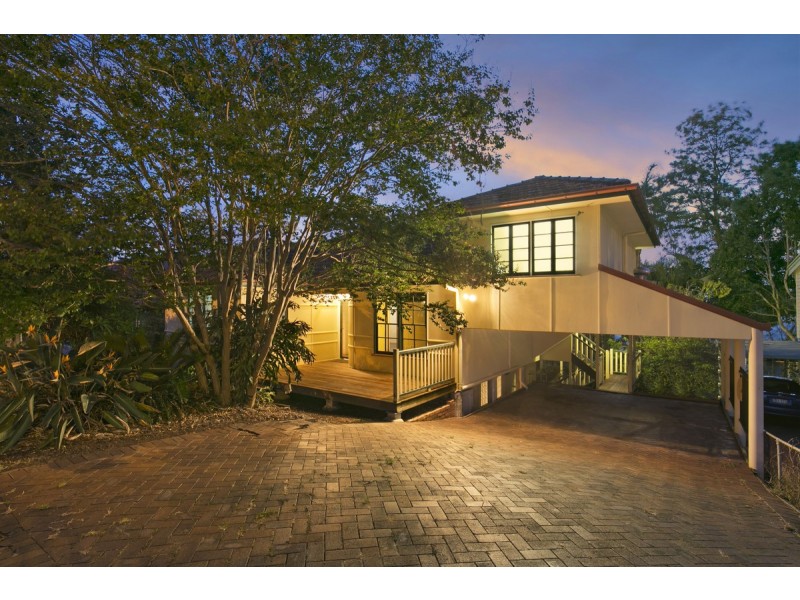 29 Boundary Road, Camp Hill QLD 4152