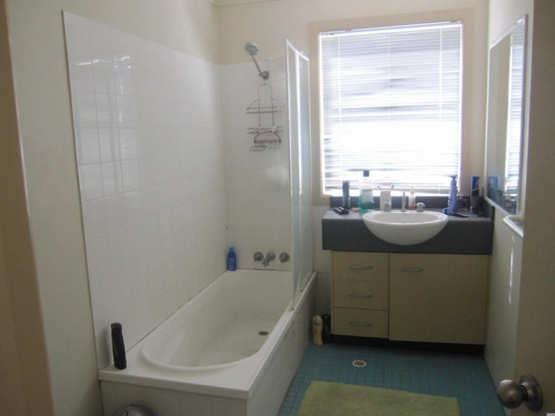 1/49 Nicholson Street, Greenslopes QLD 4120