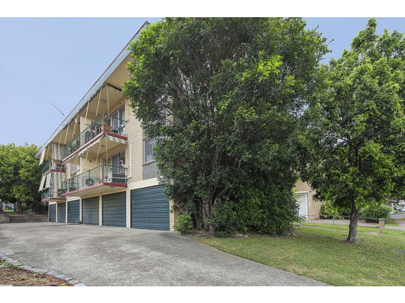 1/32 Macaulay Street, Coorparoo QLD 4151