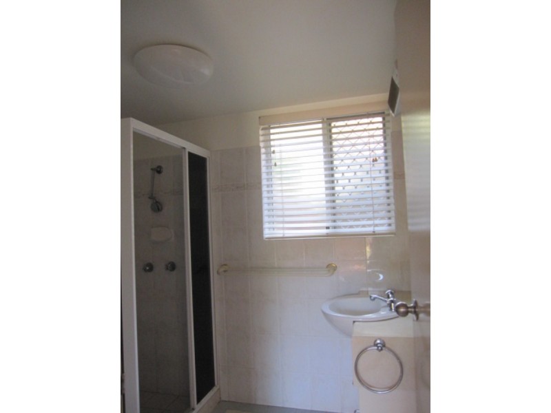 1/85 Kitchener Street, Coorparoo QLD 4151