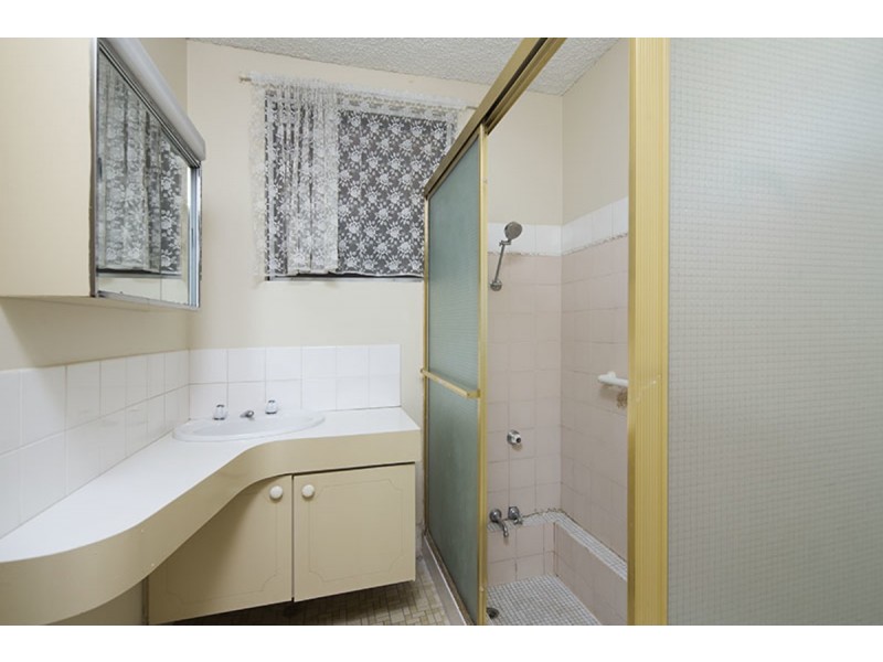 1/36 Galway Street, Greenslopes QLD 4120