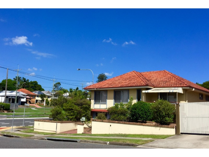 Corner Stephen and Perth Street, Camp Hill QLD 4152